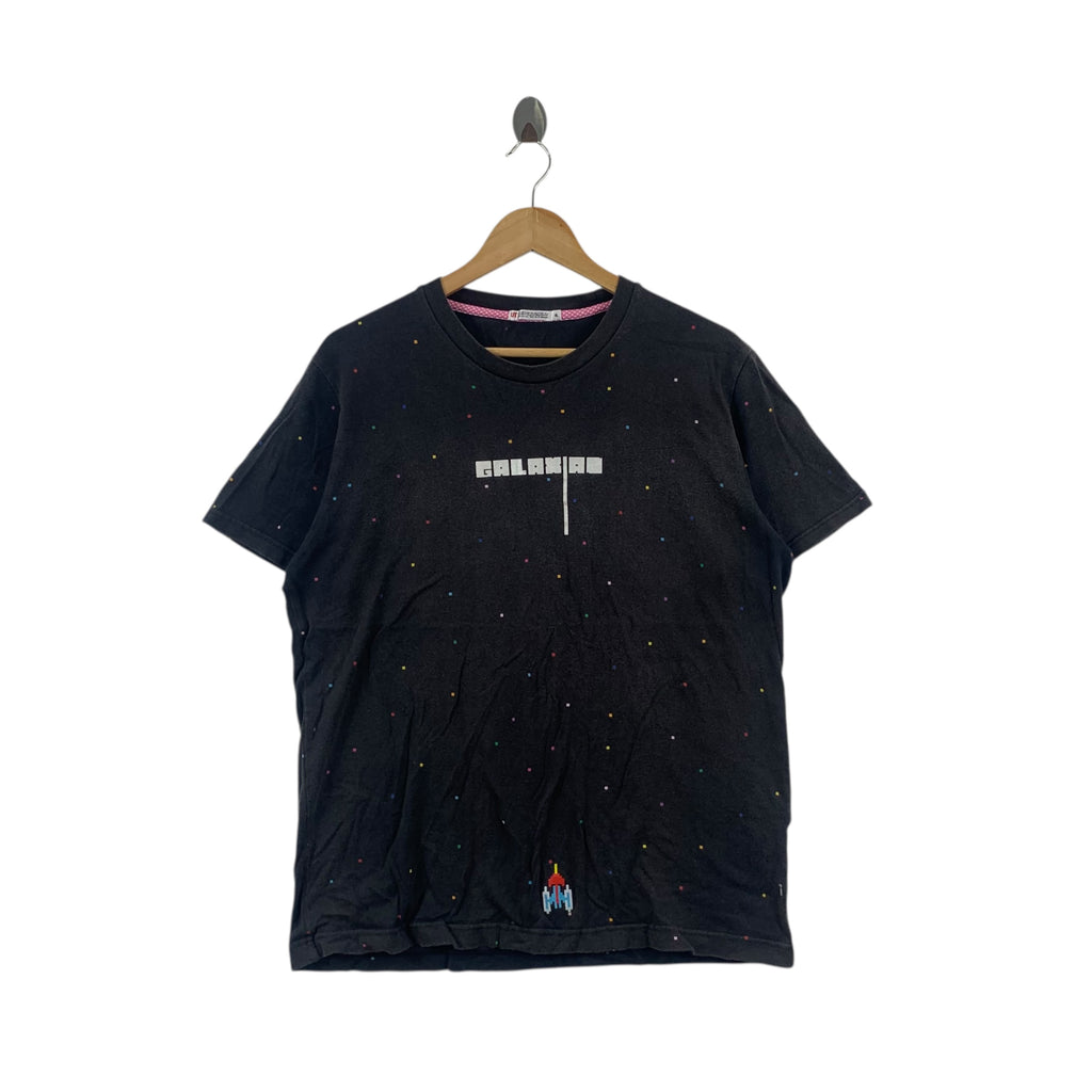 UNIQLO x NAMCO GALAXIAN Video Game Tee Shirt Top Hiroshi Ono