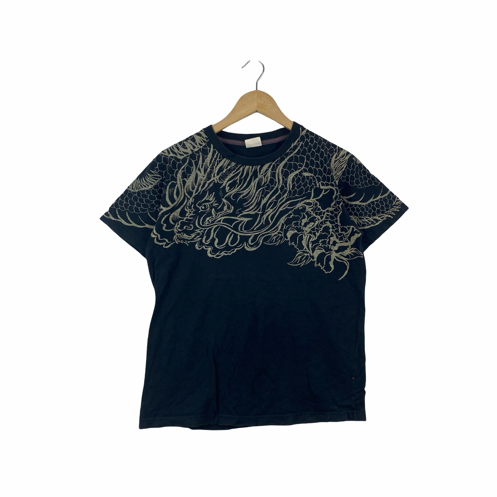 Vintage STRANGE HEAVEN Japanese Dragon Graphic Streetwear All Over Shoulder Print Casual Tee Shirt