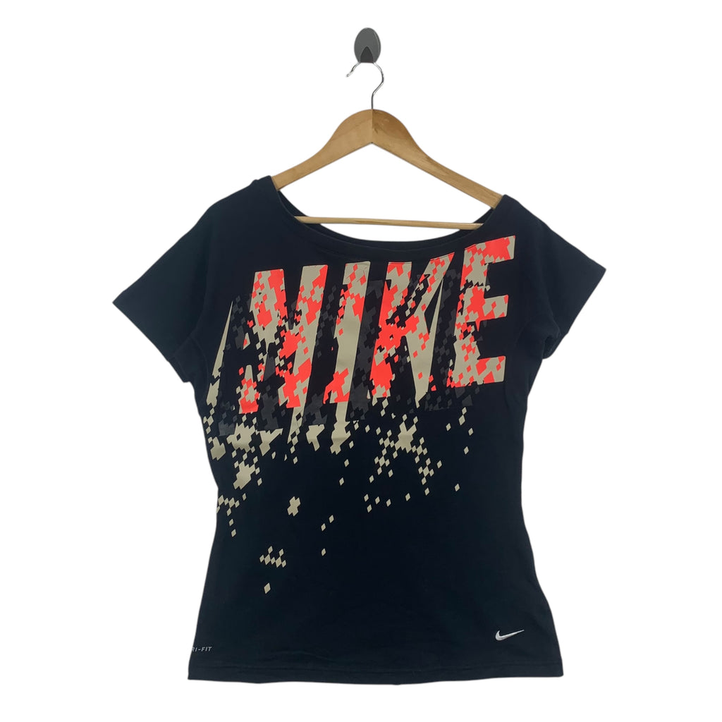 NIKE DRI-FIT Pixelated Logo Design Tee Shirt Top Black Athletic Slim Fit Short Sleeve
