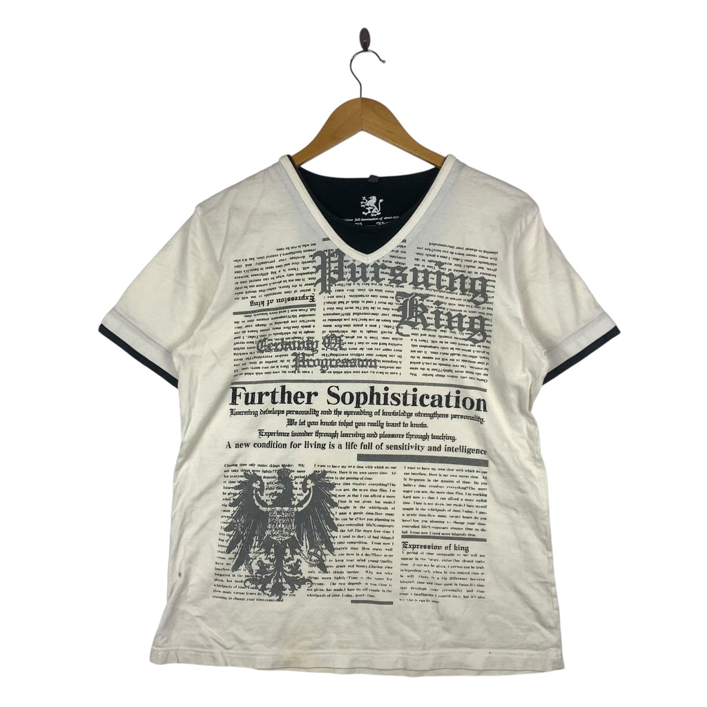 BOSSY HILL Japan Newspaper Design V-Neck Tee Shirt Top Pursuing King Monochrome Aesthetic Short Sleeve