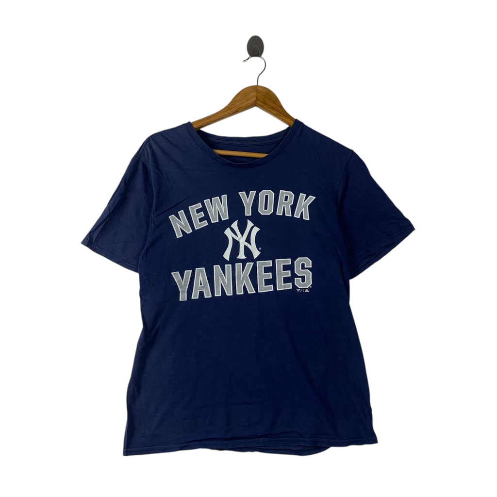 Vintage MLB YANKEES NY New York East Division Team Tee Shirt Top Major League Baseball
