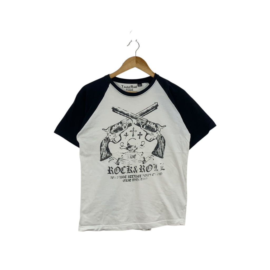 THIRD ROW STYLE Skull Guns Old English Text Tee Shirt Top Raglan Cross