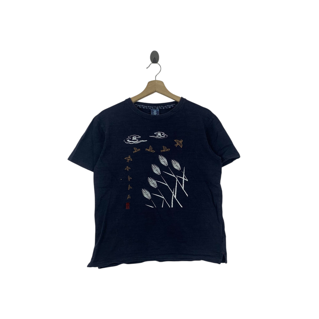 Vintage JAPAN TRADITIONAL POEM Lovely Sparrow Flying Tee Shirt Top Kanji Cultured