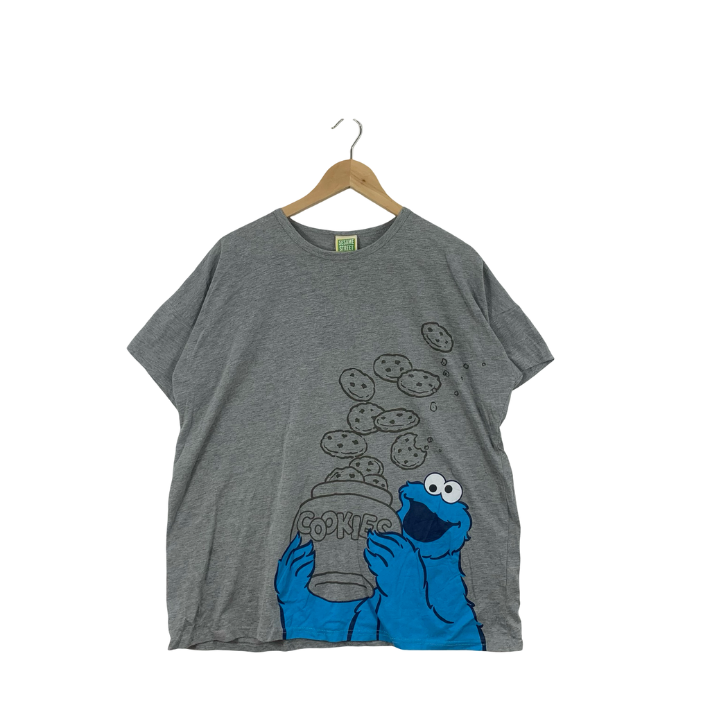 Vintage SESAME STREET Cookie Monster Merchandise Tee Shirt Top Over Print