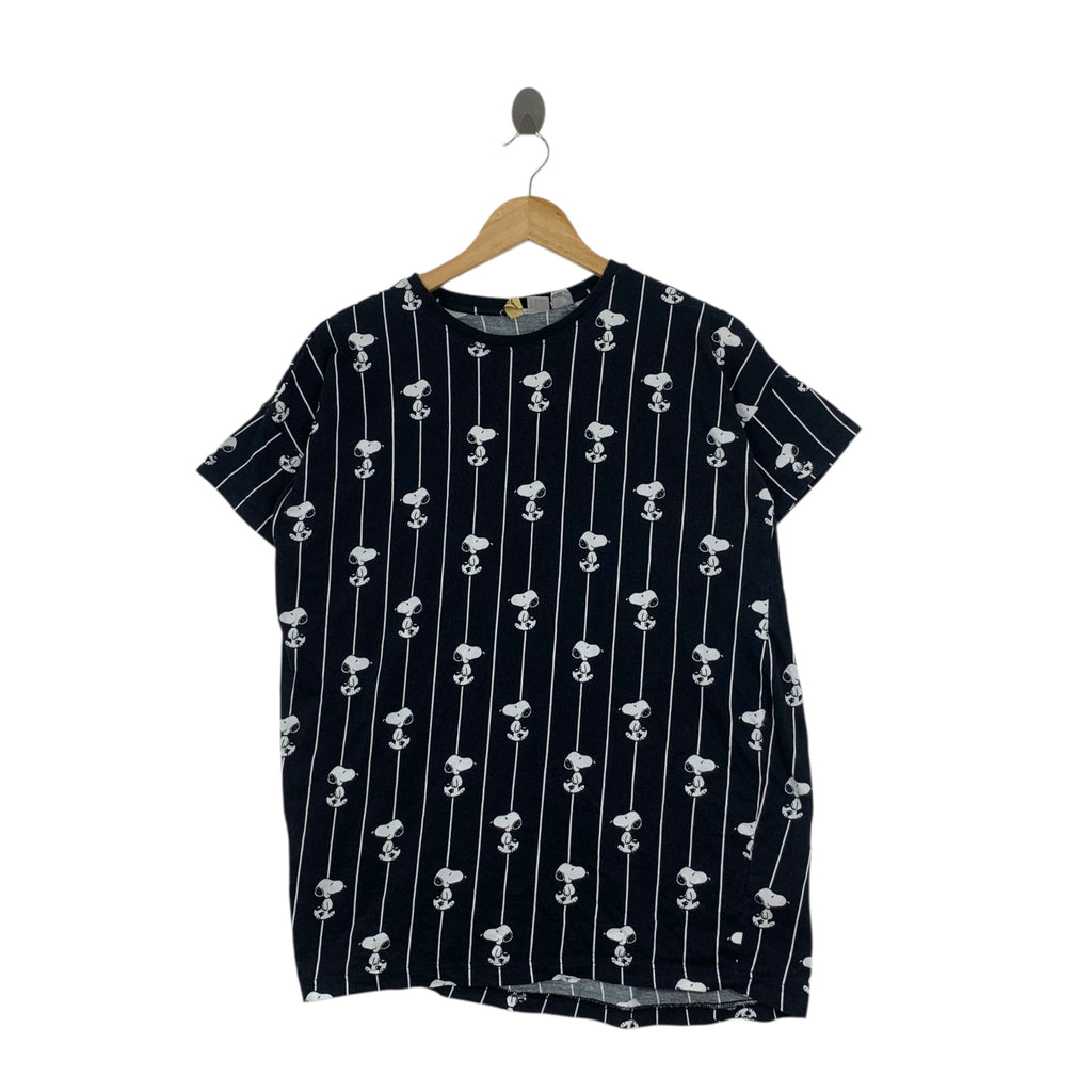 SNOOPY x H&M DIVIDED Collection AOP Peanuts Tee Shirt Top Over Print Cartoon Comic Strip