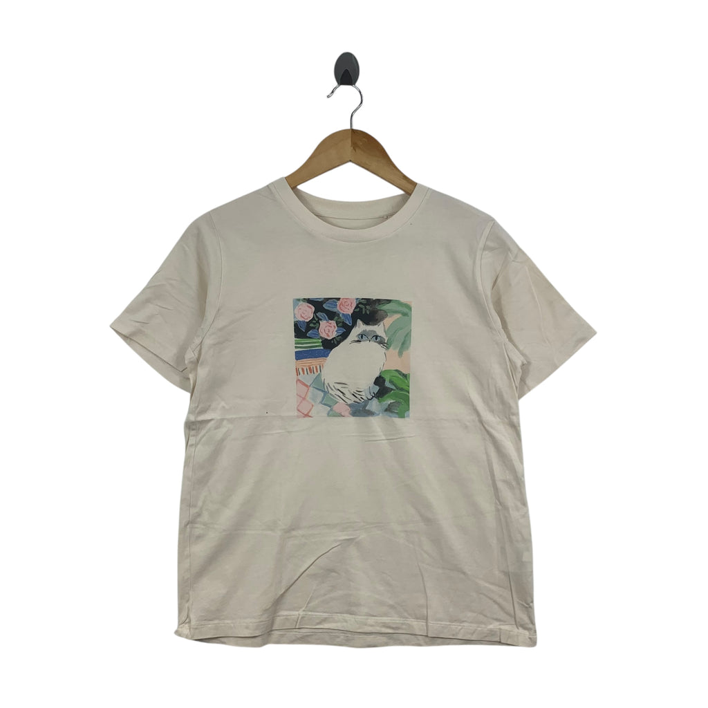 UNIQLO Cat with Whimsical Floral Painting Print Tee Shirt Top Beige Short Sleeve