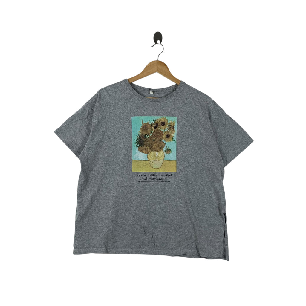 VINCENT VAN GOGH x TOPVALU Sunflowers Tee Shirt Top Collaboration Edition