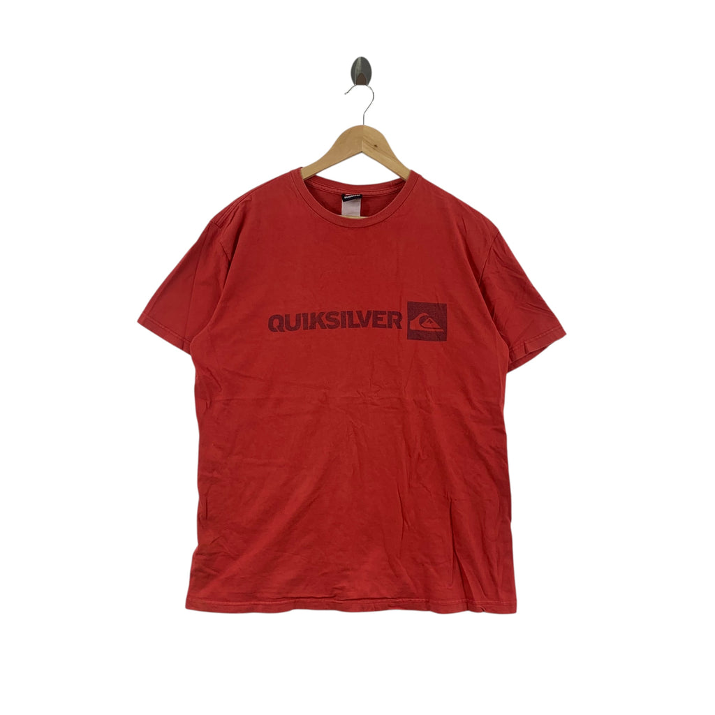 Vintage QUIKSILVER SURFING Surf Box Logo Tee Shirt Top Beach Vacation