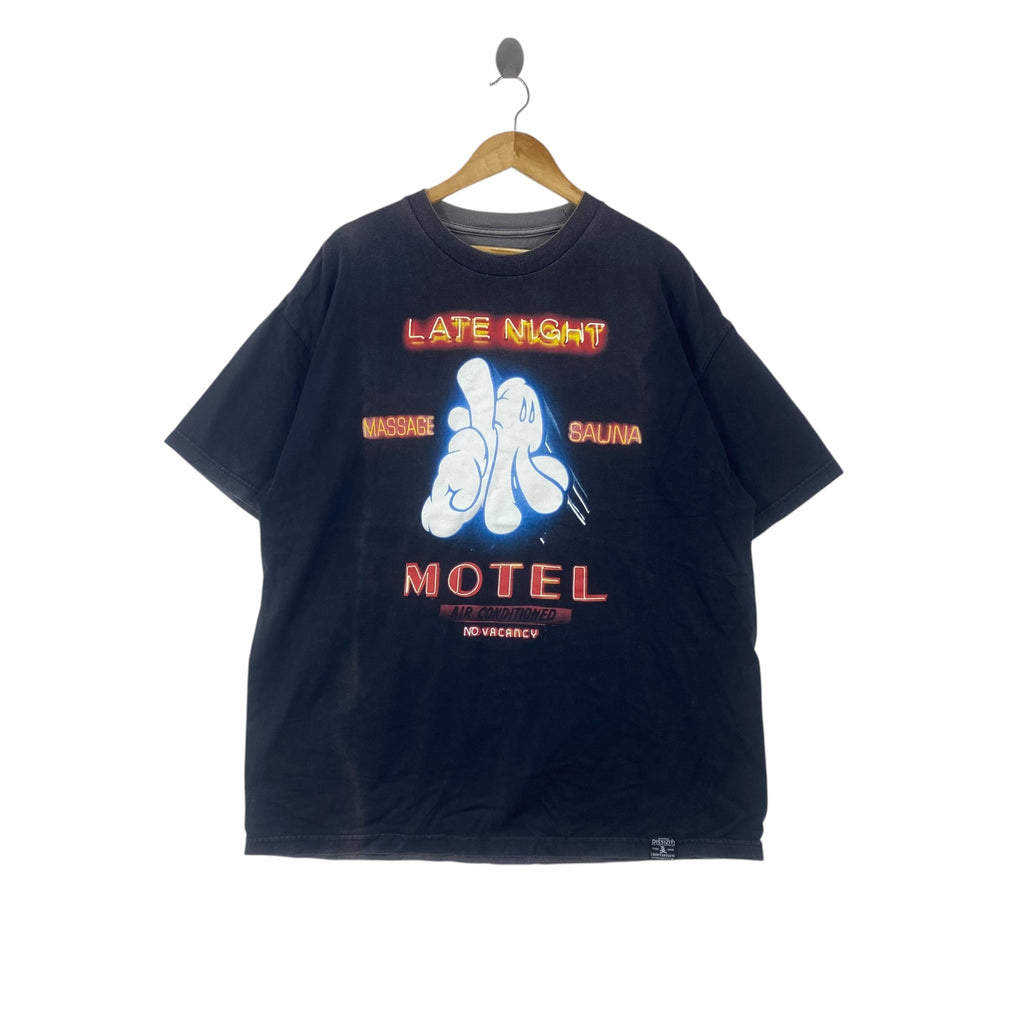 Vintage DISSIZIT! Late Night Motel Graphic Tee Shirt Streetwear Y2K Style Retro Neon Massage Sauna Mote