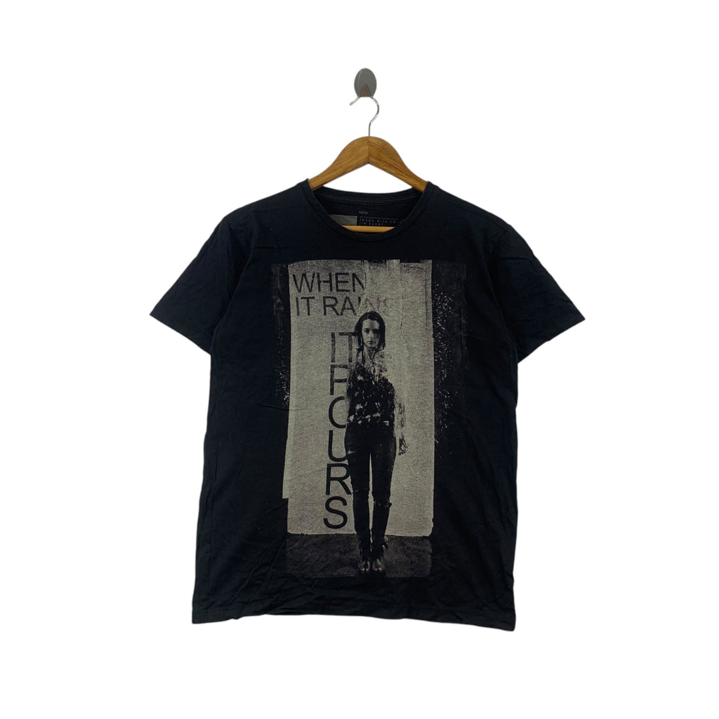 STORIES LOS ANGELES 1st Edition When It Rains Pours Tee Shirt Top Illustration Artist