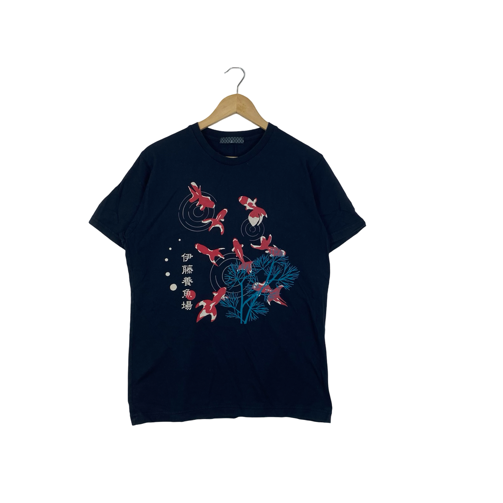 Vintage JAPANESE GOLDFISH Graphic Koi Fish Aquarium Art Ukiyo Inspired Streetwear Casual Tee Shirt