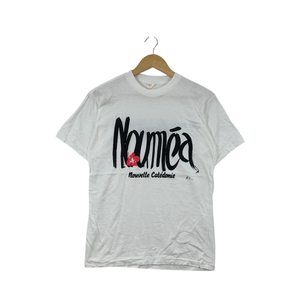NOUMEA Nouvelle Caledonie Red Hibiscus Souvenir Tee Shirt Top Short Sleeve