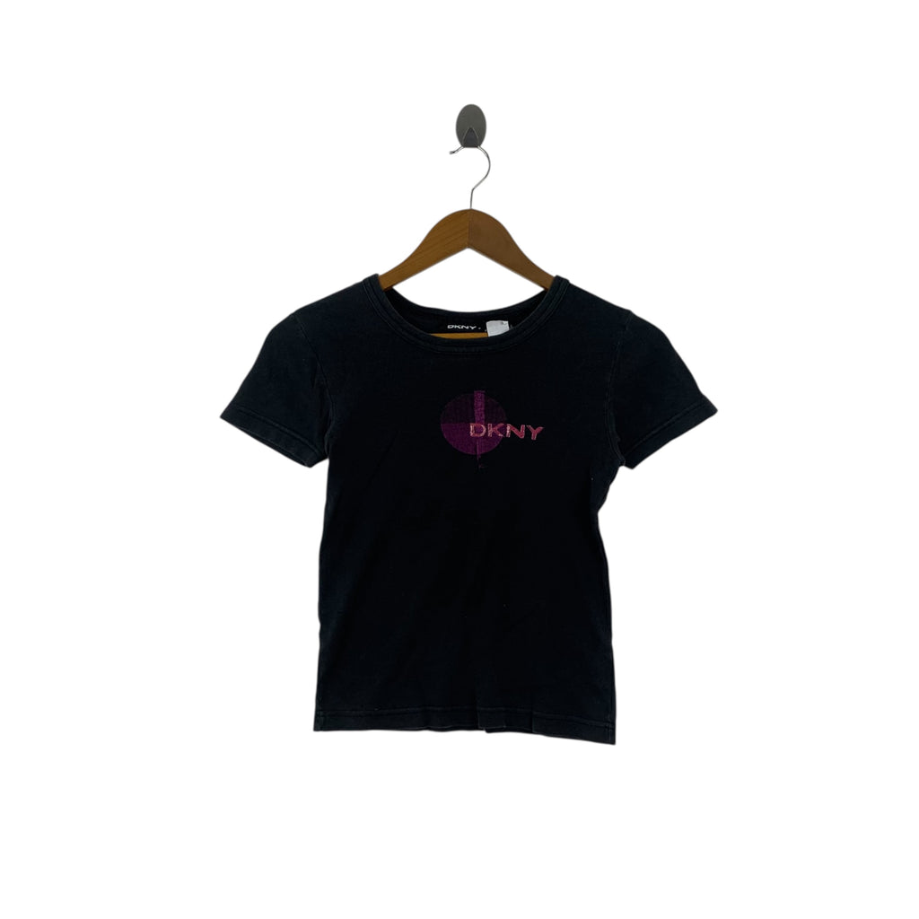 Vintage DKNY DONNA KARAN NEW YORK Slim Fit Tee Shirt Top Center Logo