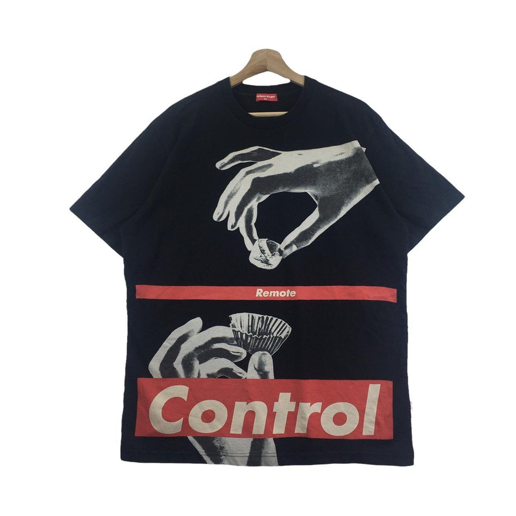 Vintage BARBARA KRUGER Pop Art Remote Control Materialistic Tee Shirt