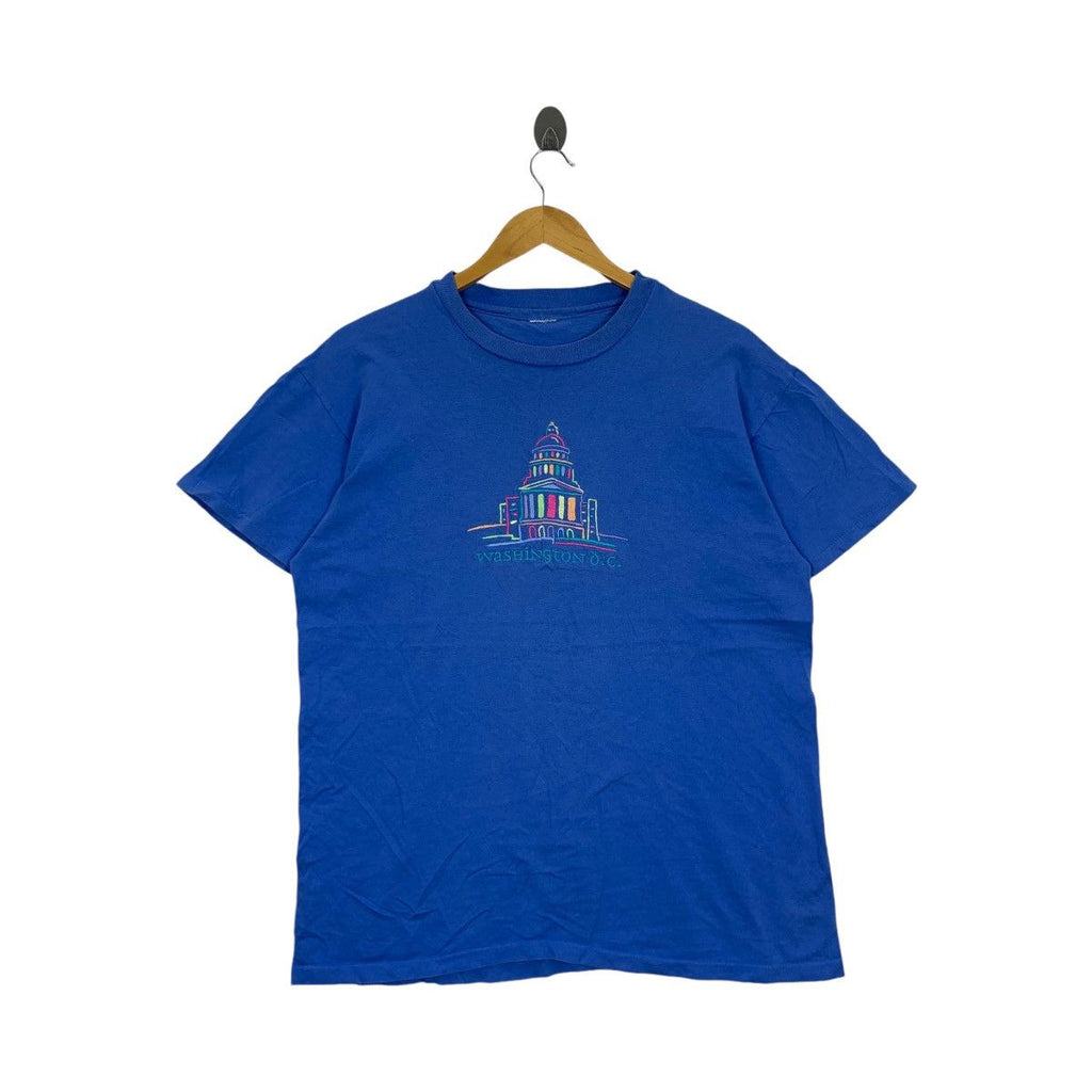 Vintage 90’ WASHINGTON DC Embroidered Logo Tee Shirt Top Artwork Design