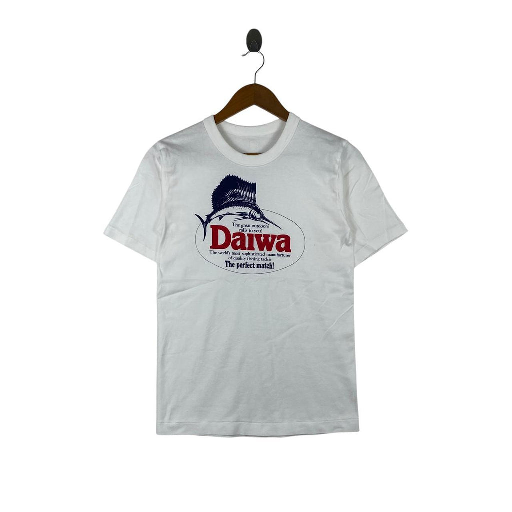 Vintage 80’ DAIWA JAPAN FISHING Tackle Ads Tee Shirt Top Promo Outdoor Ocean