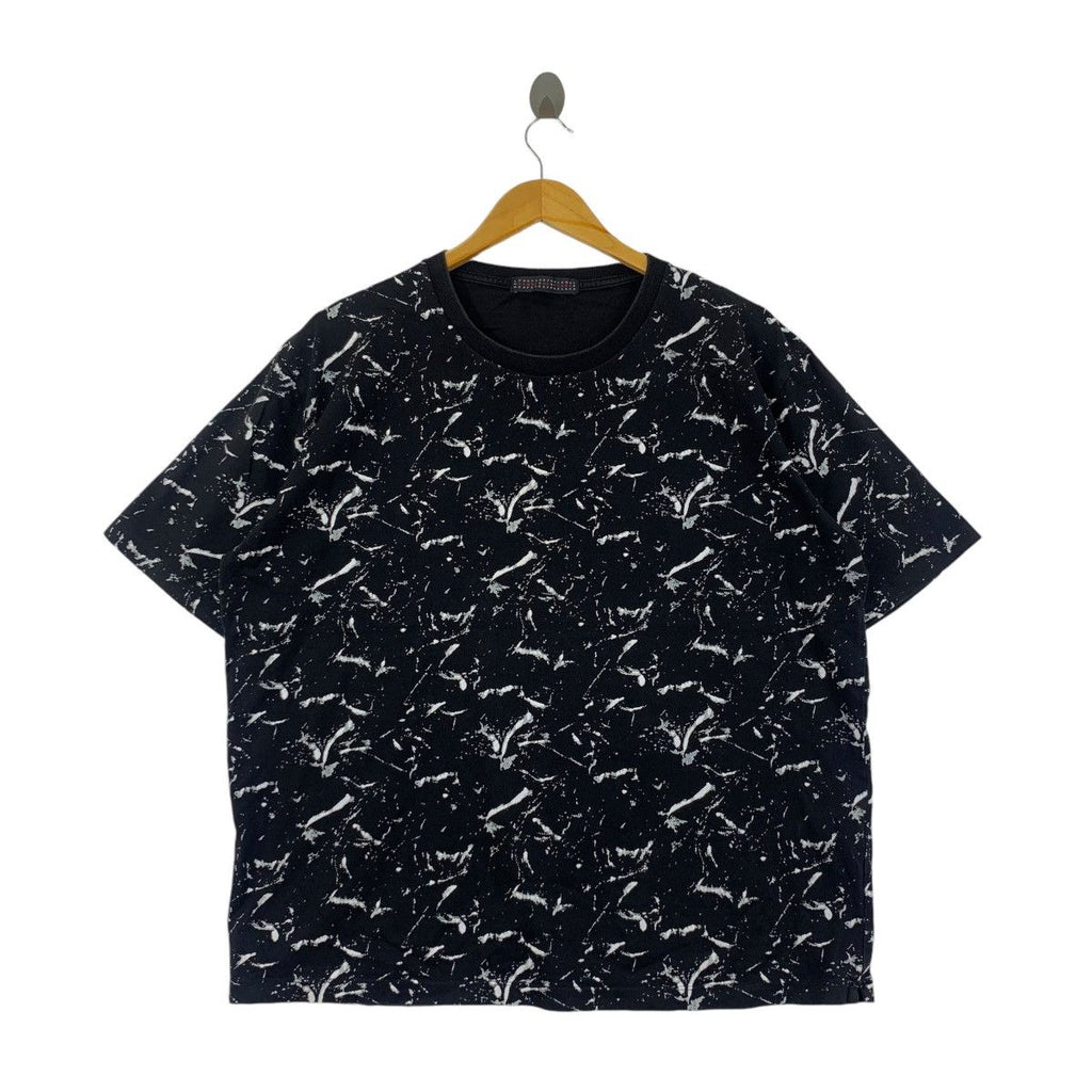 URBAN RESEARCH JAPAN Sense Of Place AOP Tee Shirt Top Over Print Abstract Art