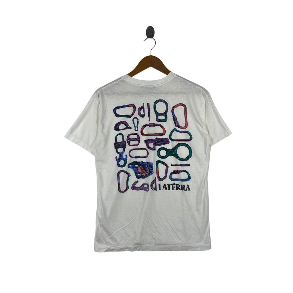 Vintage LATERRA JAPAN HIKING Rock Climbing Carabiner Tee Shirt Top Outdoor Nature