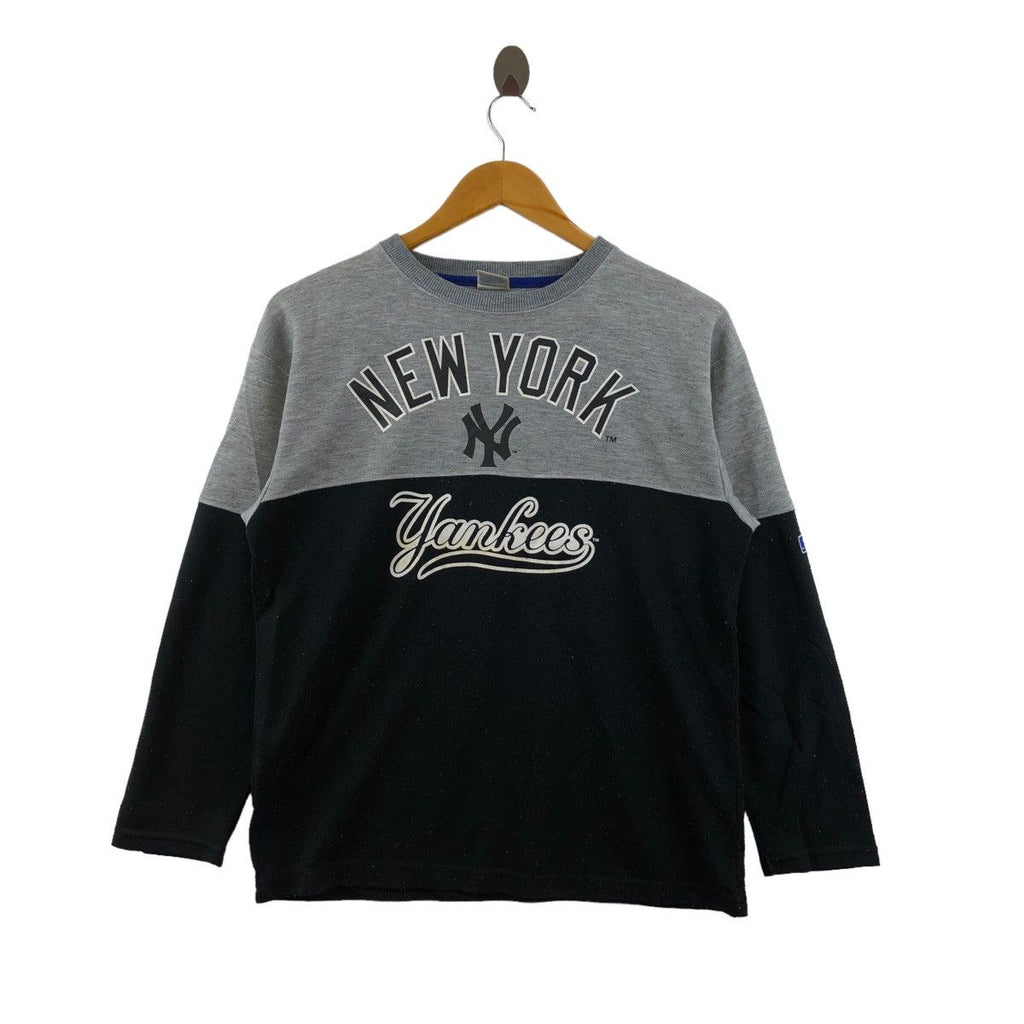 NEW YORK YANKEES MLB Baseball Center Logo Sweatshirt Sweater Pullover