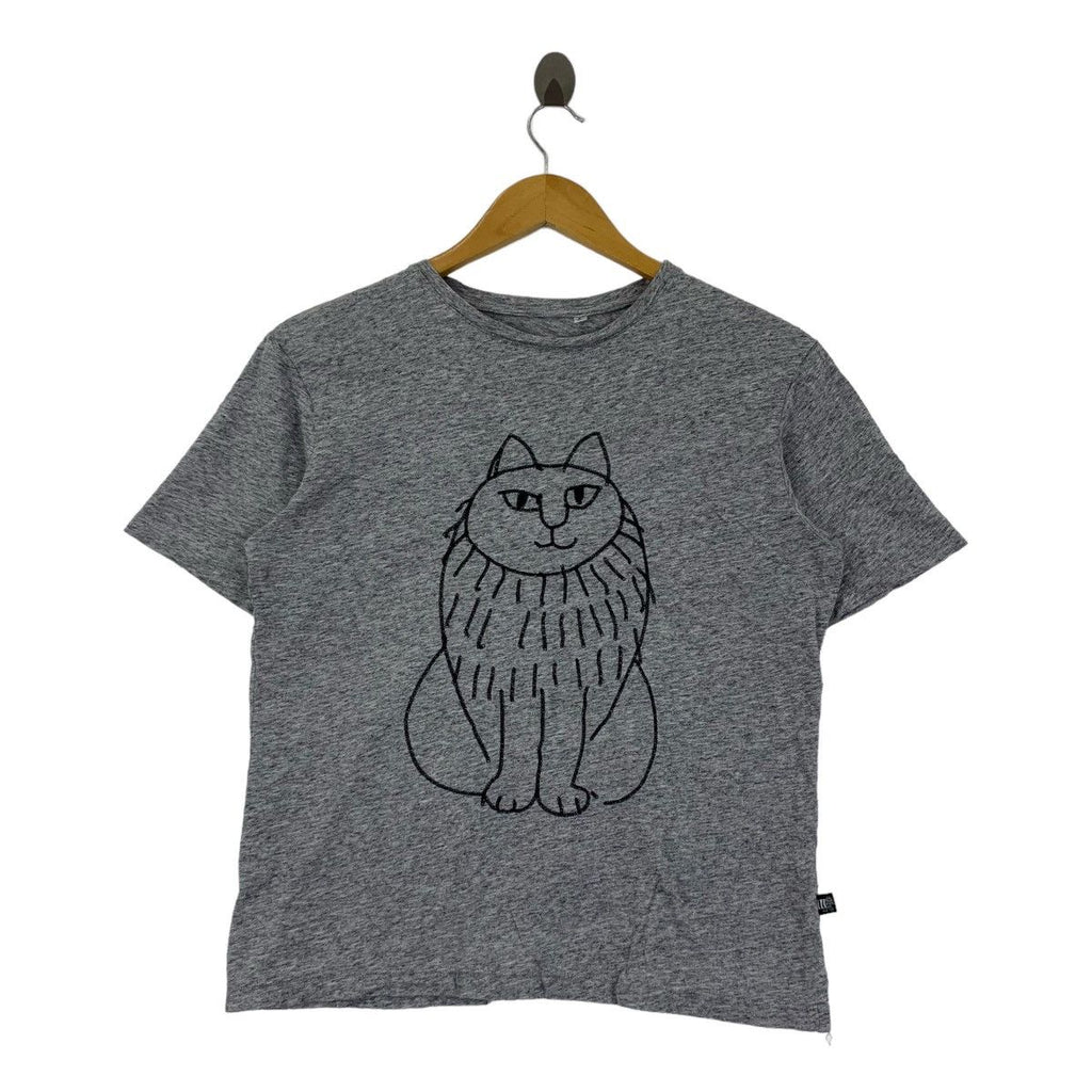 UNIQLO x LISA LARSON Illustration Cat Tee Shirt Top Artwork Painting
