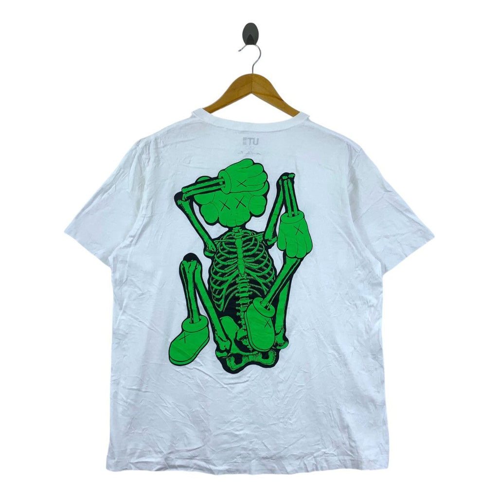 KAWS x UNIQLO COMPANION Green Skeleton Tee Shirt Top Pop Art Illustration