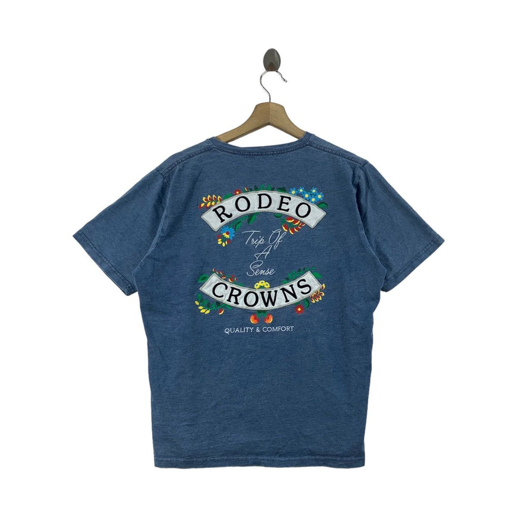 RODEO CROWN FLORAL Embossed Art Tee Shirt Top Painting Floral